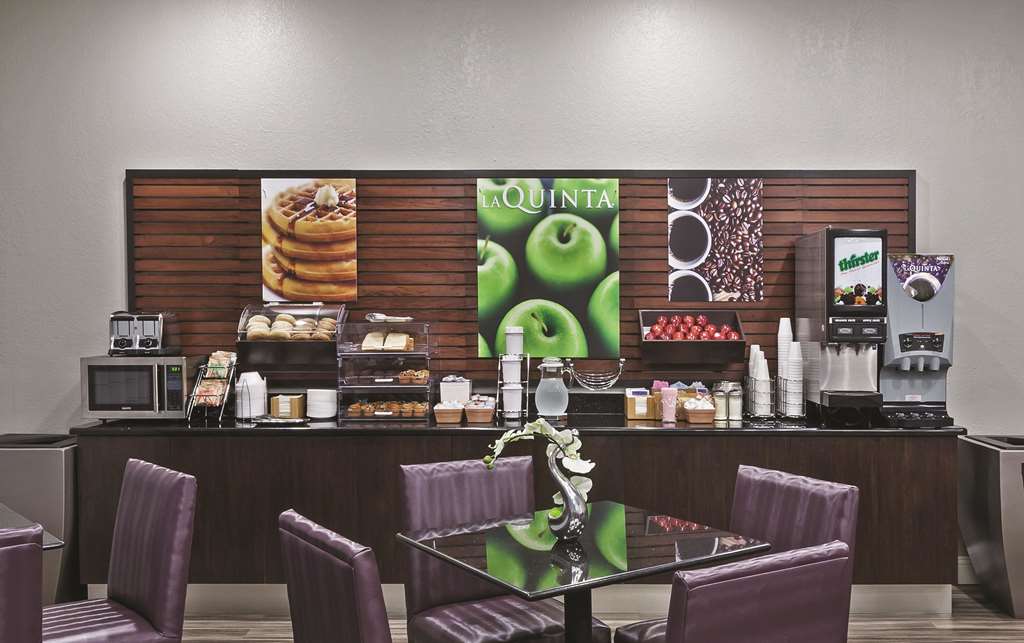 La Quinta Inn by Wyndham and Conference Center San Angelo - photo 50
