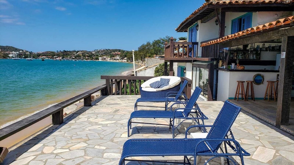 Vila Bela Emília — 4-Star Luxury Hotel in Armacao De Buzios, Brasil