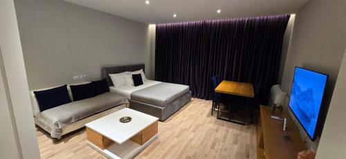 Arkle Apartment 5 — 4-Star Luxury Hotel in Tirana, Albania
