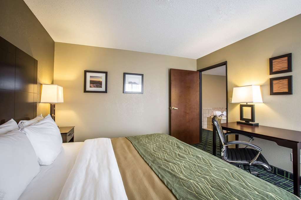Quality Inn Franklin - photo 9