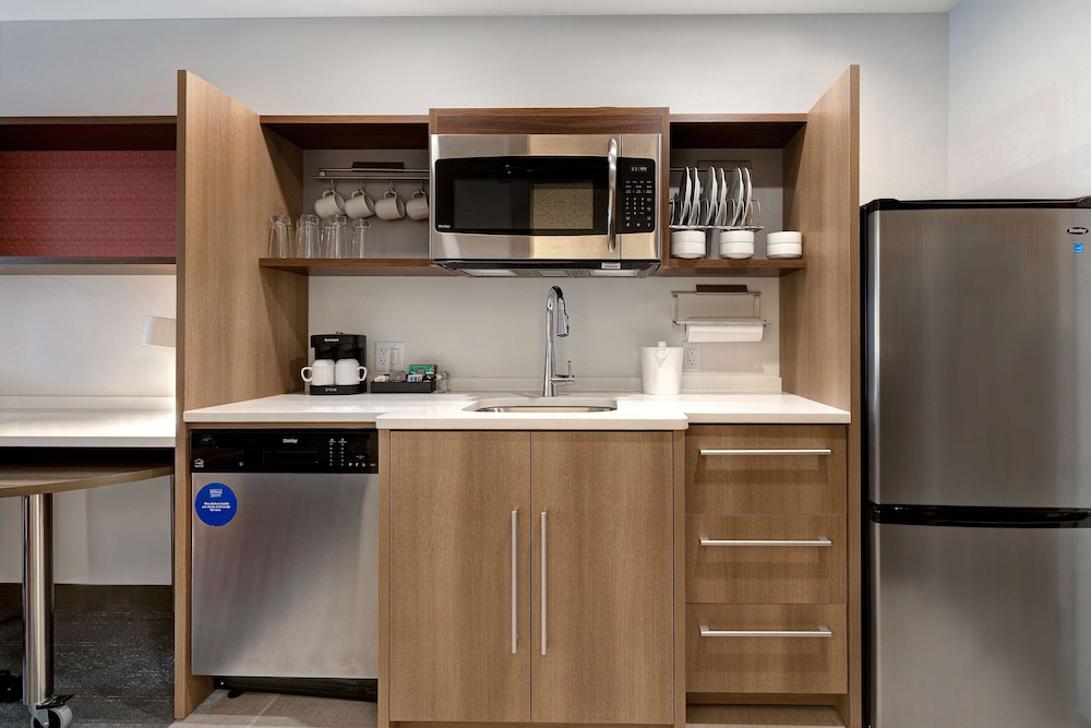 Home2 Suites by Hilton Lincolnshire Chicago - photo 18