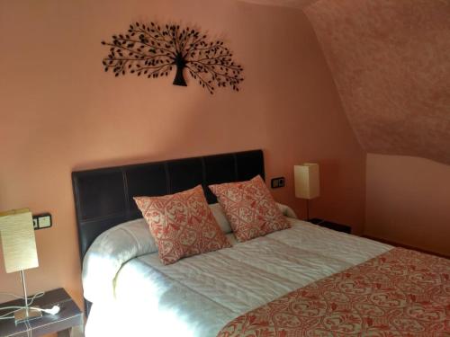 Casa Rural Cuevas del Sol — 4-Star Luxury Hotel in Setenil De Las Bodegas, Spain