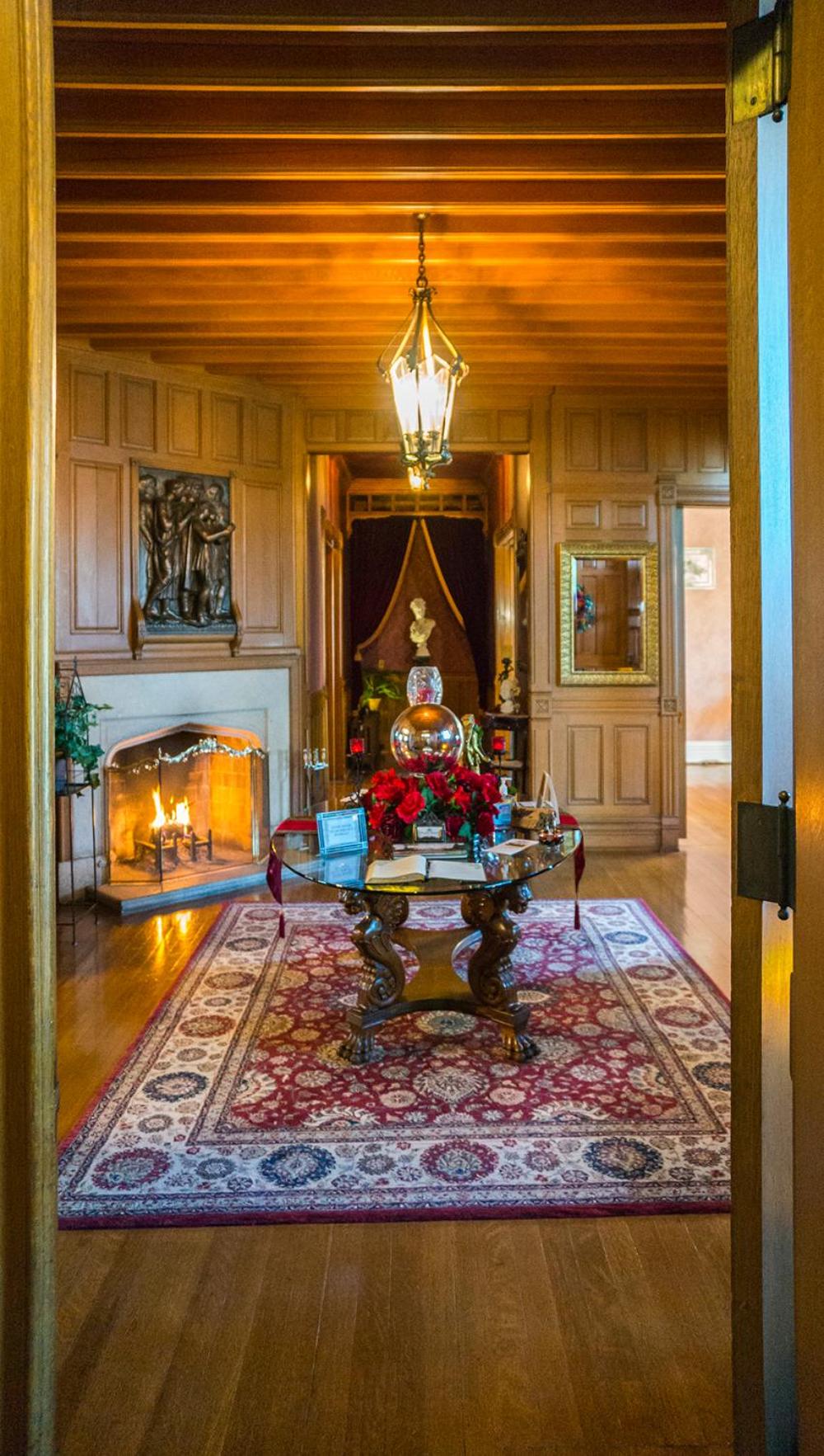 Alexander Mansion Bed and Breakfast - photo 32