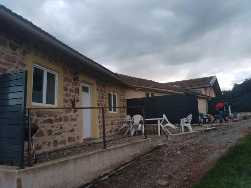 Gîte campagne — hotel in Cours-La-Ville