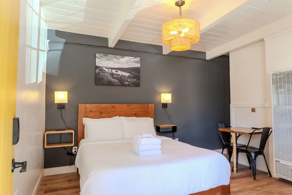 Tahoe Mountain inn - photo 65