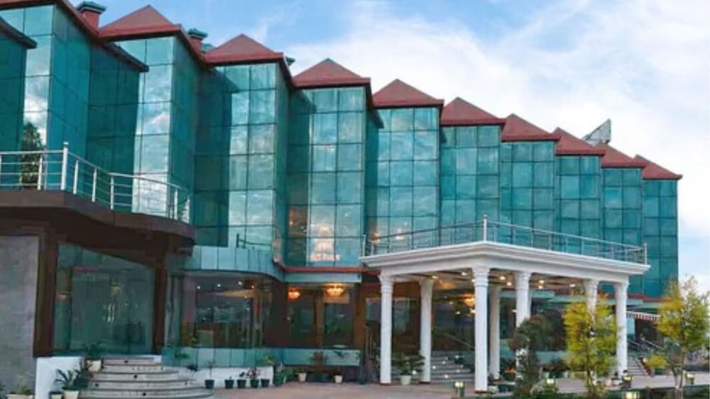 Hotel Padmini Palace - carbon neutral hotel in Rishikesh
