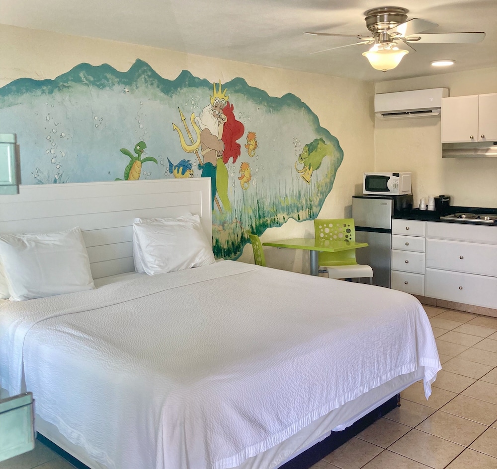 Magic Beach Motel - photo 20
