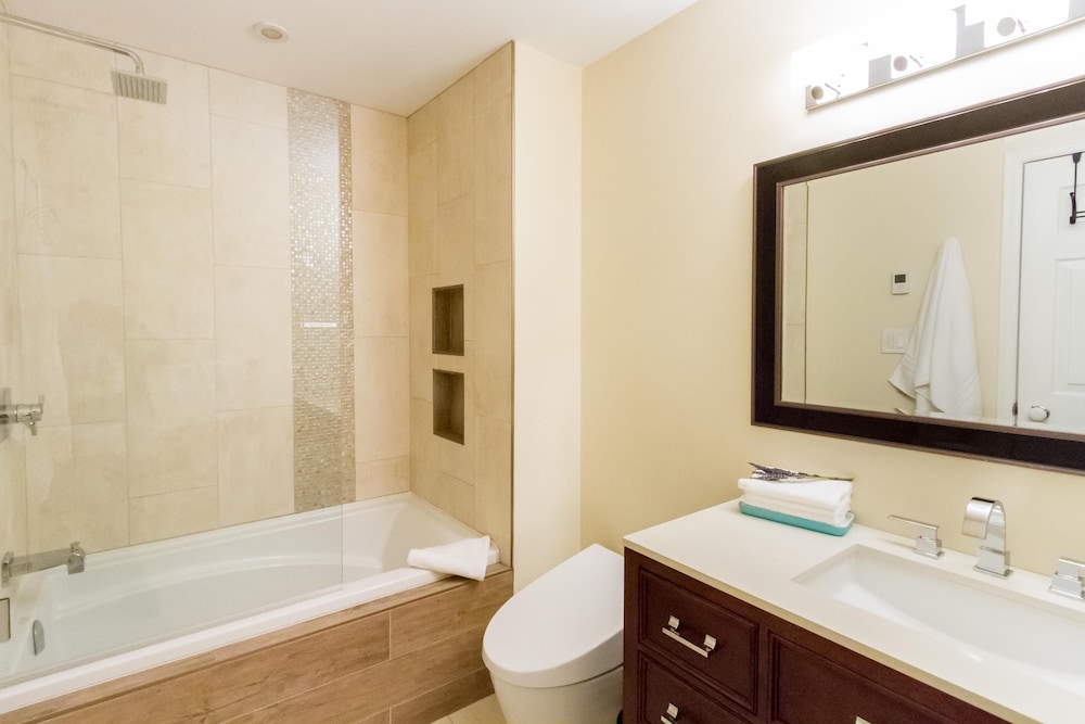 09 Valhalla in Whistler, Canada