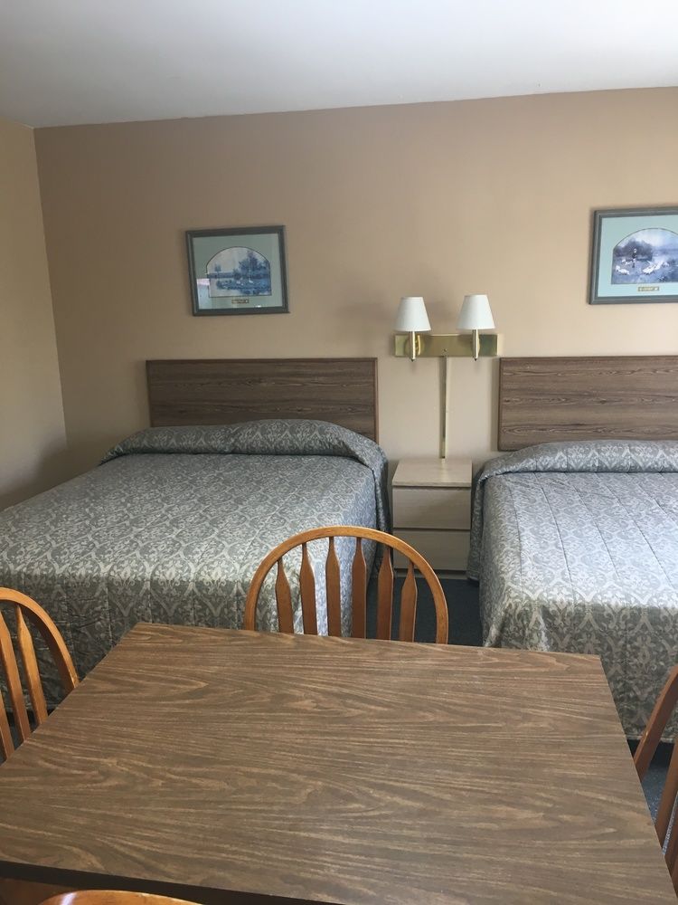 Golden Arrow Resort - photo 20