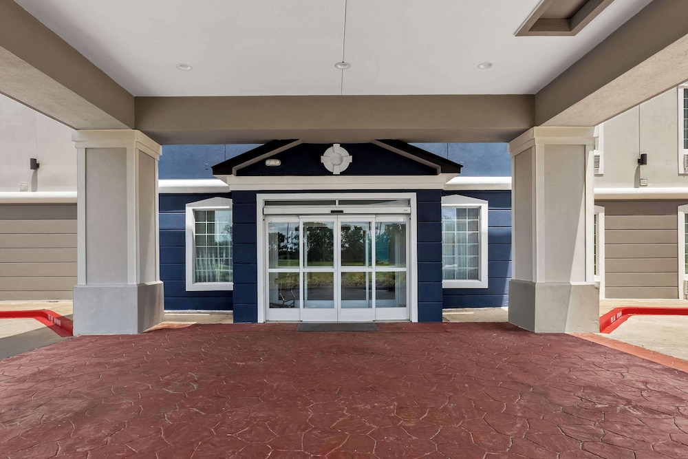Quality Inn & Suites La Porte - photo 31