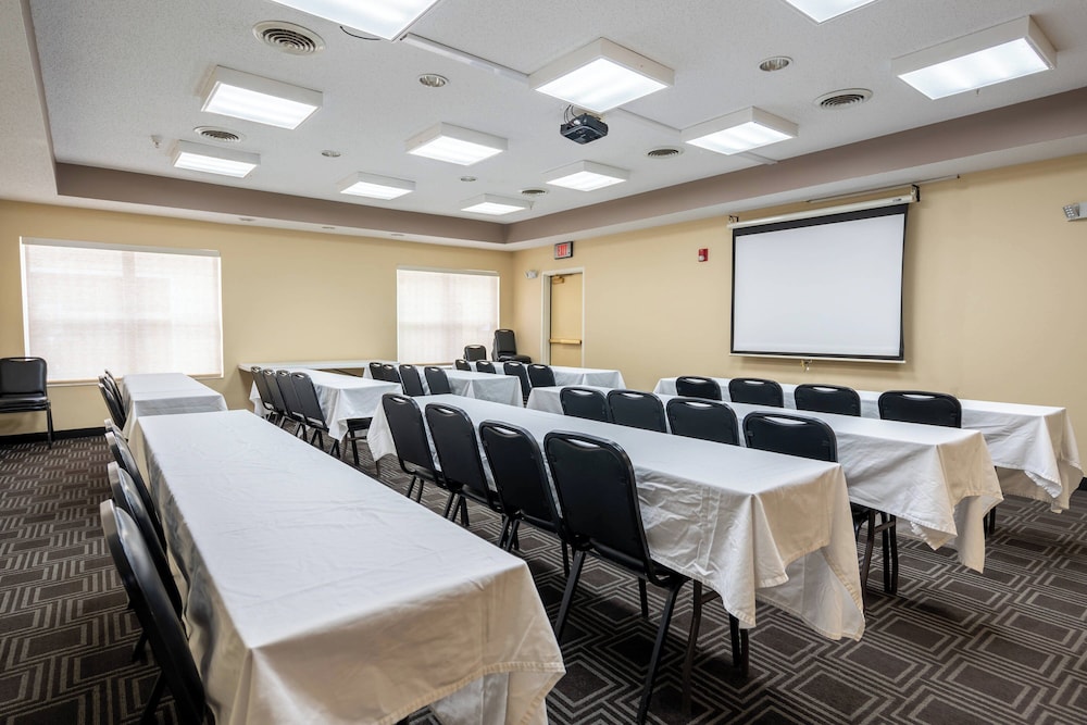 TownePlace Suites by Marriott Rochester - photo 32