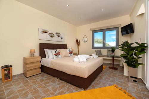 Horizon Sky House with view — 4-Star Luxury Hotel in Pyrgos, Greece