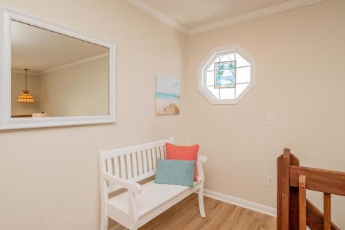 A Beach Music Paradise Too by Oak Island Accommodations - photo 18