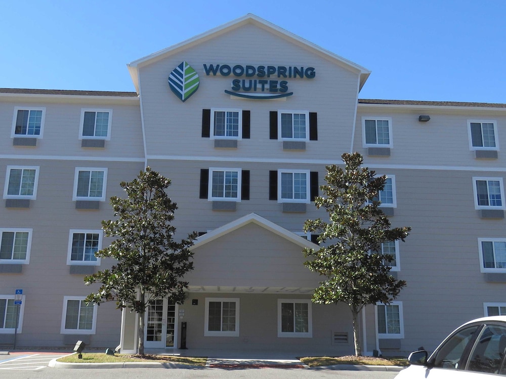 WoodSpring Suites Gainesville I 75 - photo 20