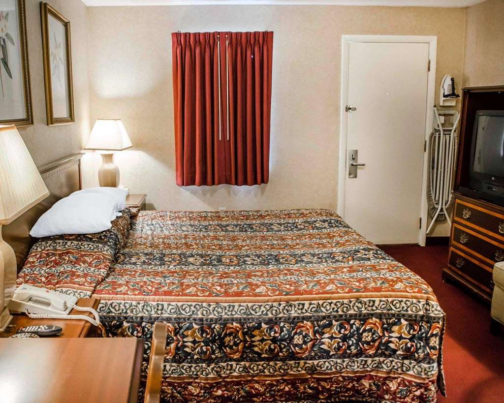 Rodeway Inn Dillsburg PA - photo 20