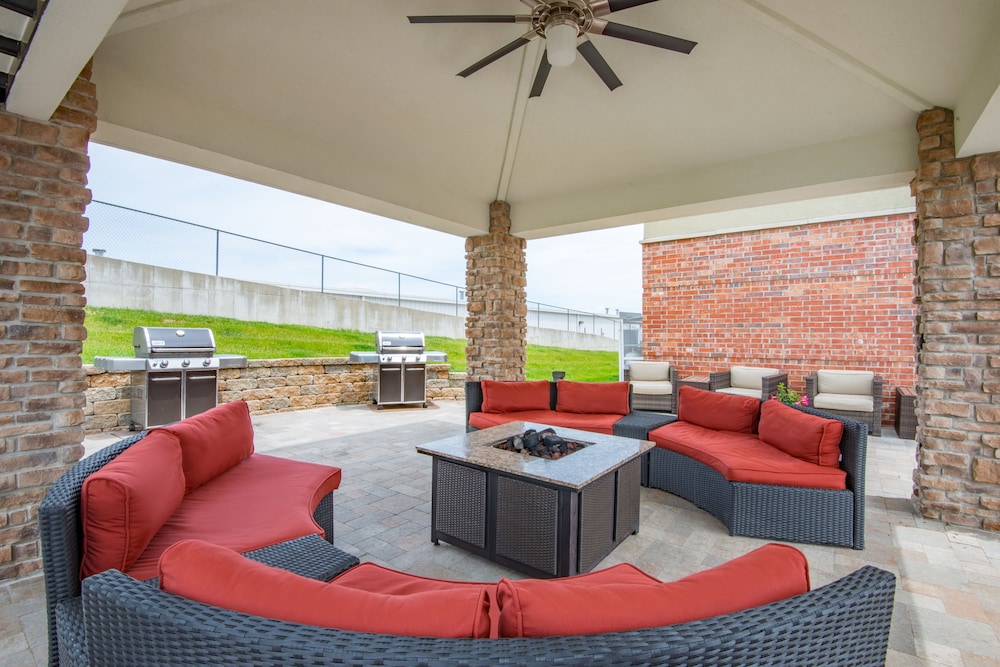 Candlewood Suites Jefferson City by IHG - photo 29