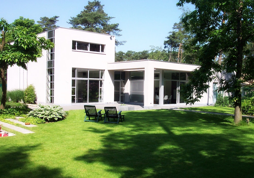 Nooz Something Different - carbon neutral hotel in Zandhoven