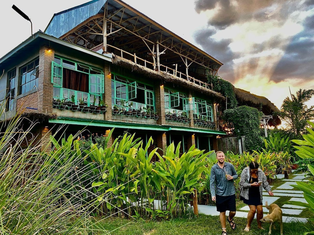 Mount Kilimanjaro360 View Cottage — 4-Star Luxury Hotel in Moshi, Tanzania