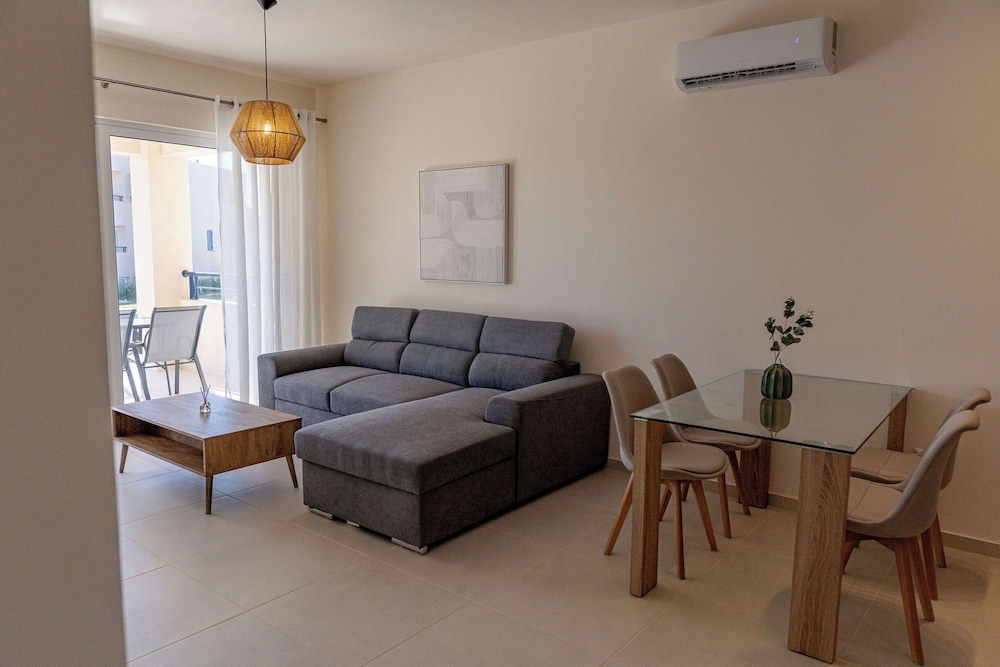 Phaedrus Living Seaside Thalassa Cretan 103 — 4-Star Luxury Hotel in Gerani, Greece
