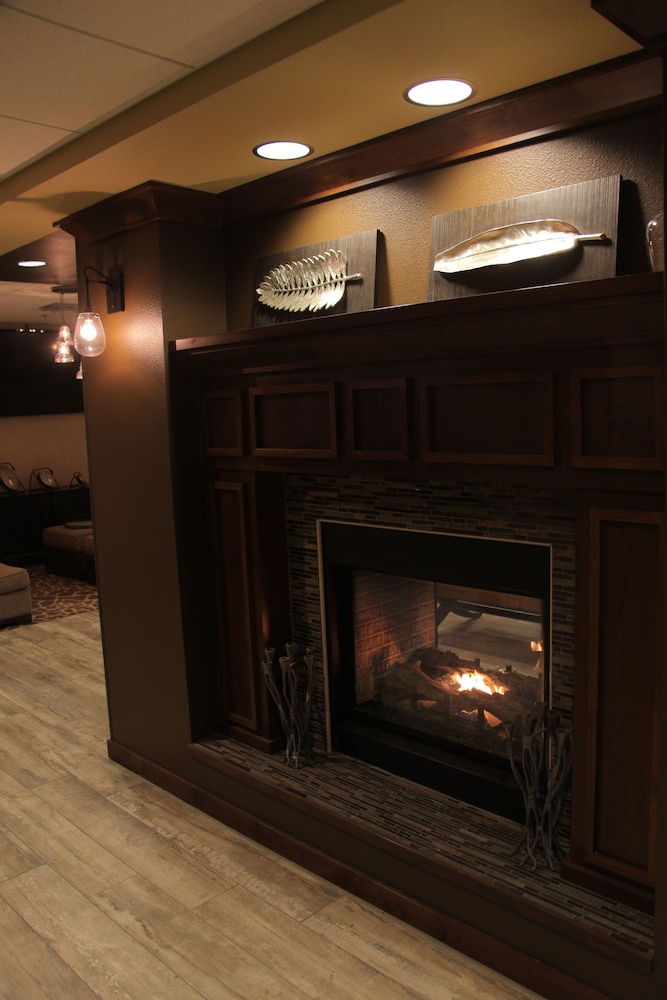 Teddy's Residential Suites Watford City - photo 43