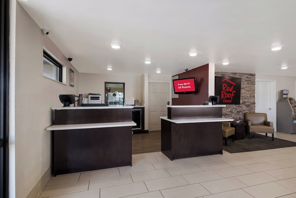 Red Roof Inn Chattanooga Hamilton Place - photo 5