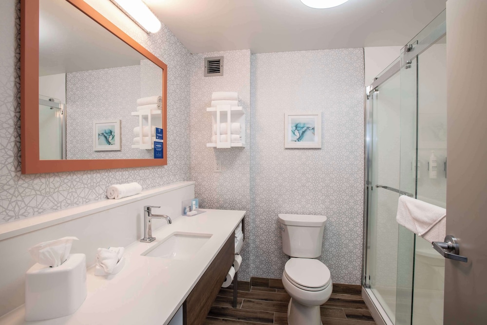 Hampton Inn Dry Ridge - photo 51