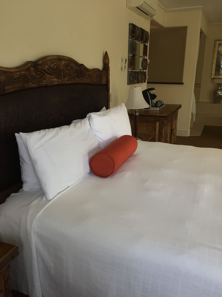 The Eagle Inn - photo 17