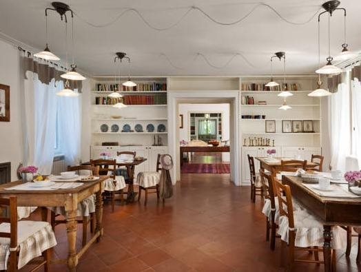 Agriturismo Tra le Vigne — 4-Star Luxury Hotel in Buttrio, Italy