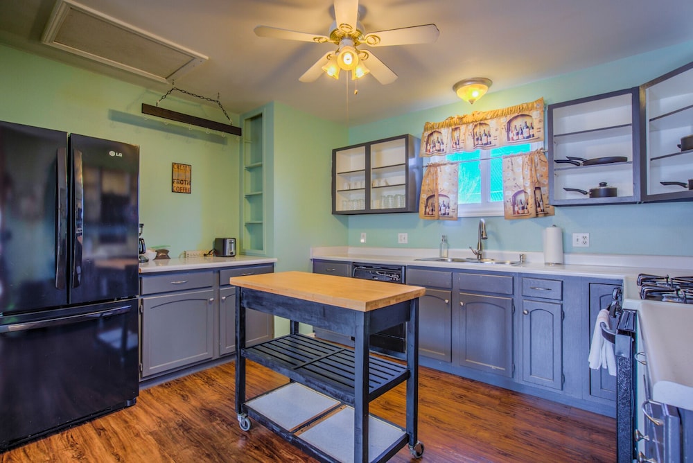 3BR MTN Viewsdowntownnext to Lake Parks More - photo 18