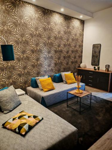 Isensi Luxury Suite Trani — 4-Star Luxury Hotel in Trani, Italy