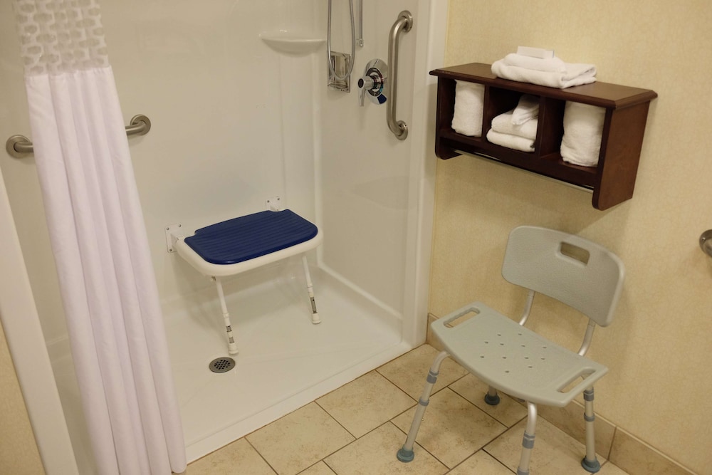 Hampton Inn Lima - photo 30