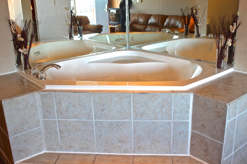 Regency Inn Richmond - photo 9