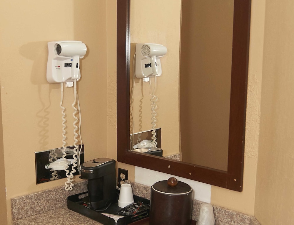 New World Inn - photo 19