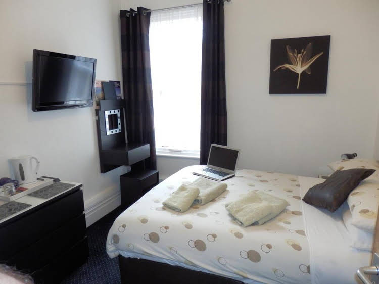 The Monarch Hotel — hotel in Lytham St Annes