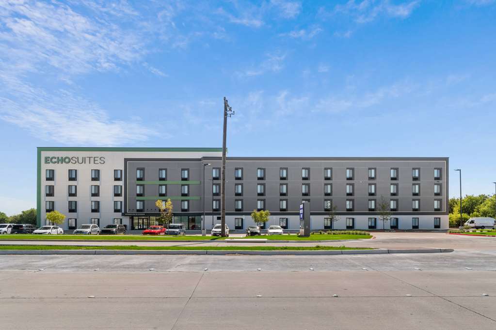ECHO Suites Extended Stay by Wyndham Dallas Plano Frisco - photo 2