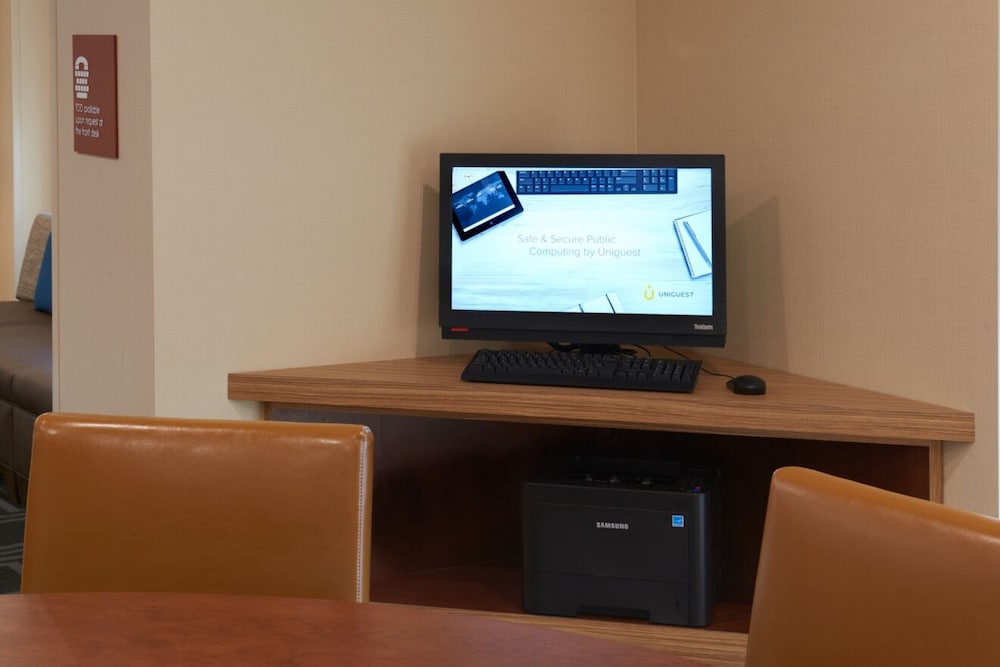 TownePlace Suites by Marriott Grand Rapids Airport - photo 22