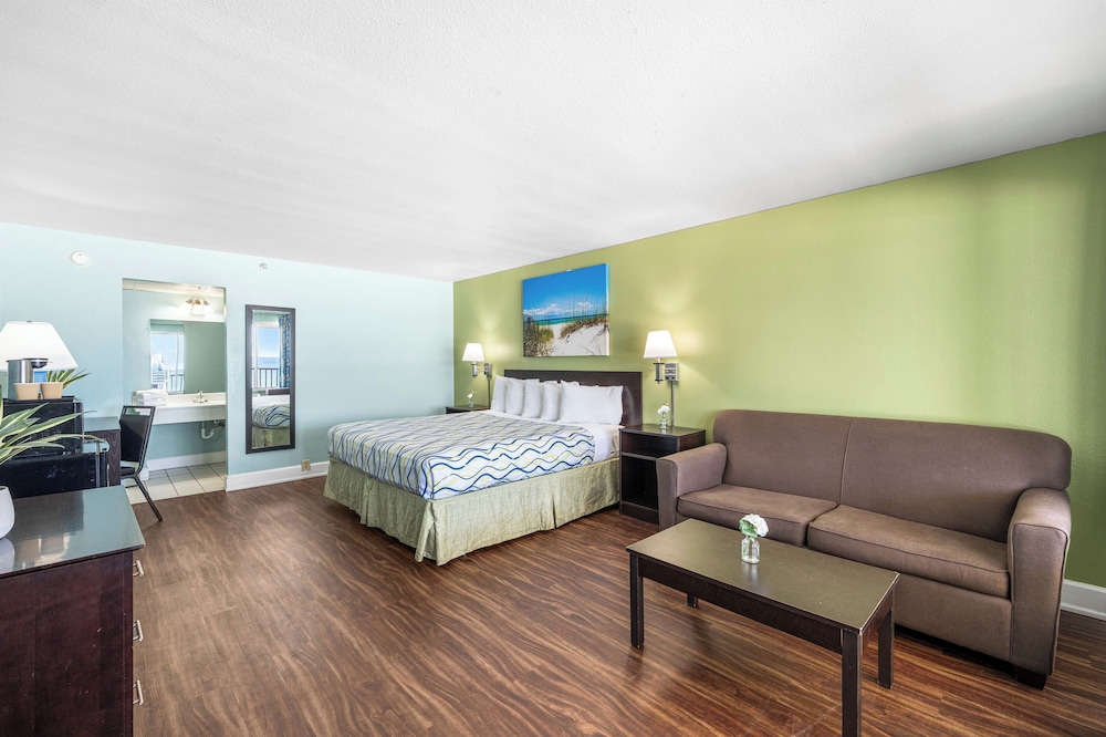 Boardwalk Beach Hotel - photo 42