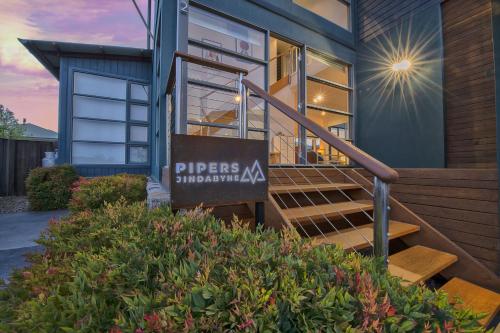 Piper’s 2 of 111A Gippsland Street in Jindabyne, Australia