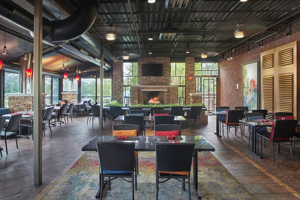DoubleTree by Hilton Akron Fairlawn - photo 27
