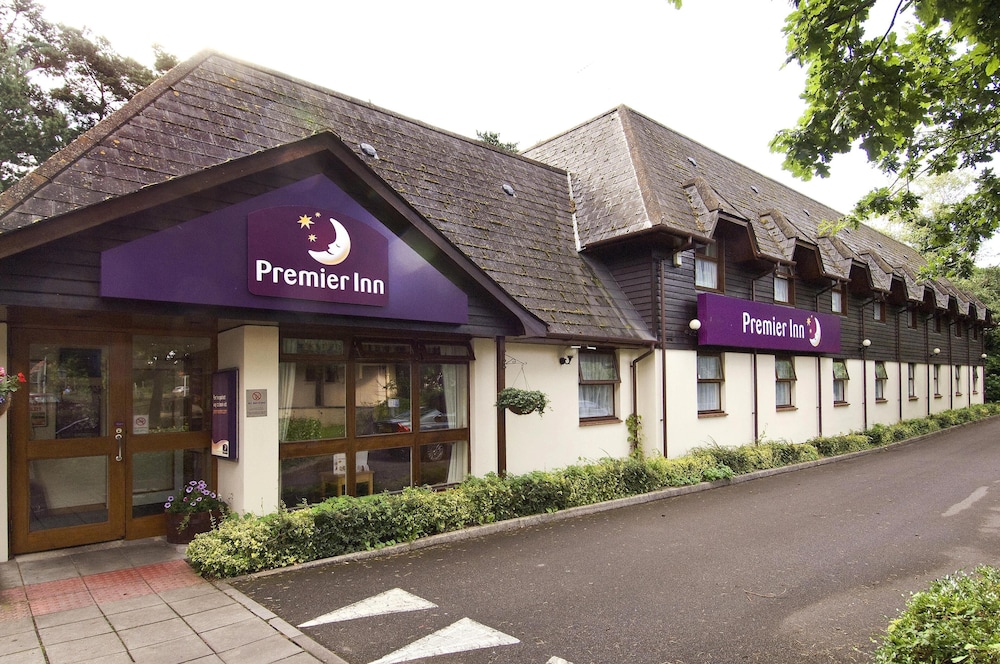 Premier Inn Bournemouth Ferndown — hotel in Ferndown