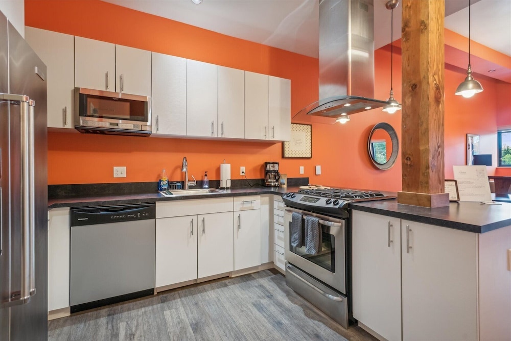 Violet Suites PDX - photo 55