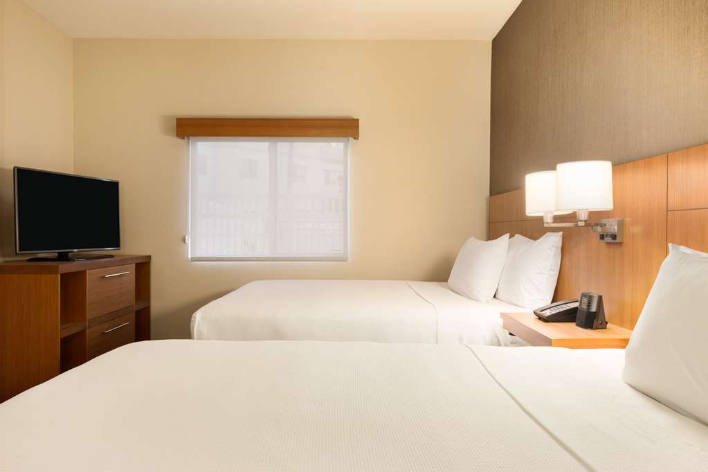Hyatt Place Phoenix Chandler - photo 9