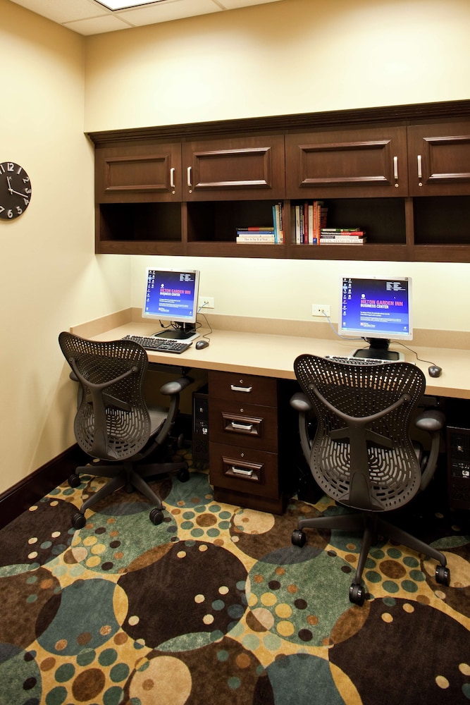 Hilton Garden Inn Sioux Falls South - photo 42