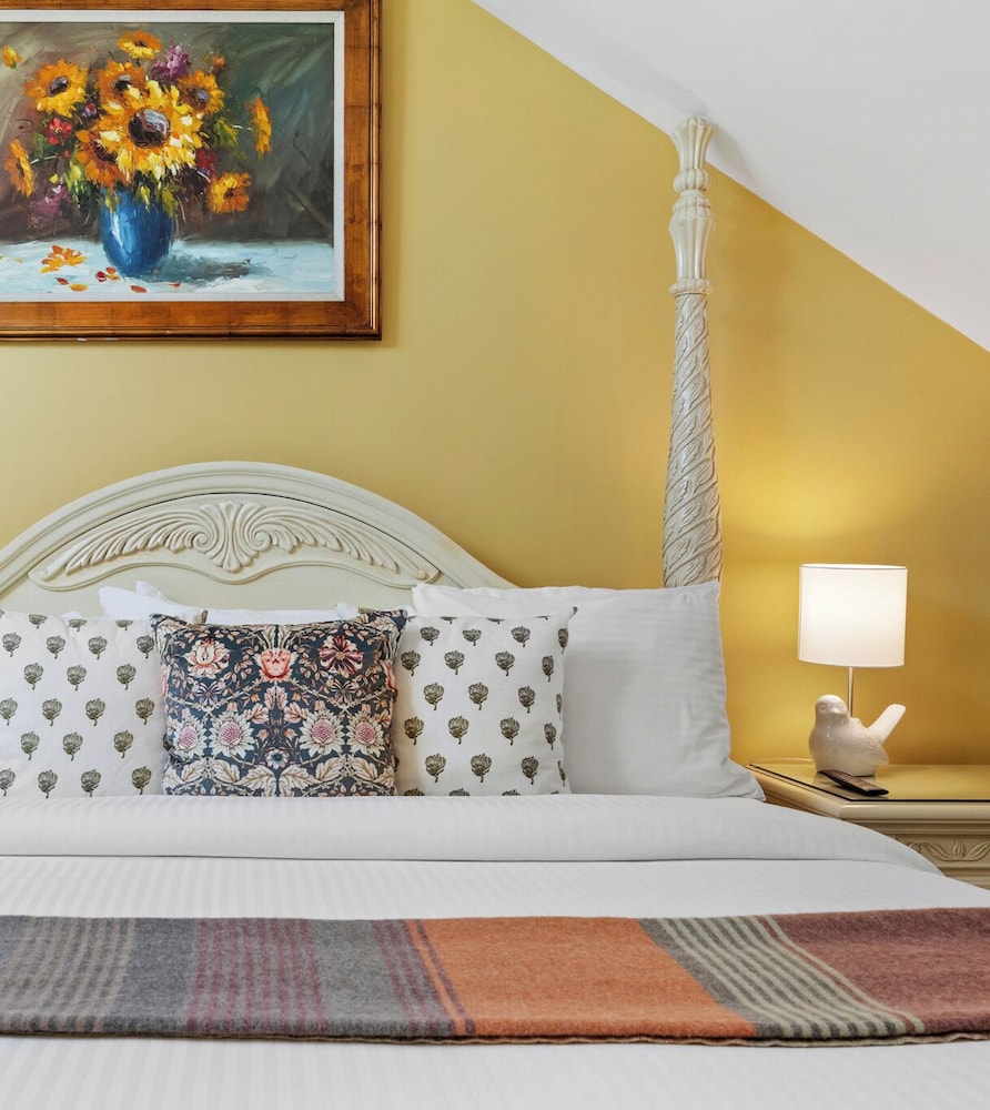 Hartstone Inn - photo 87