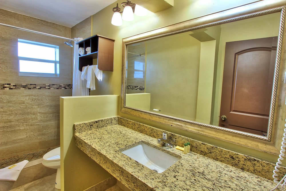 Oceans Beach Resort - photo 68
