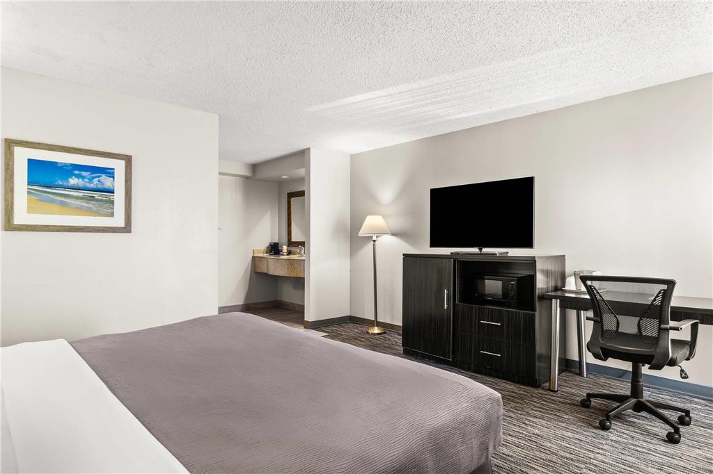 Quality Inn Jacksonville Orange Park near Naval Air Station - photo 31