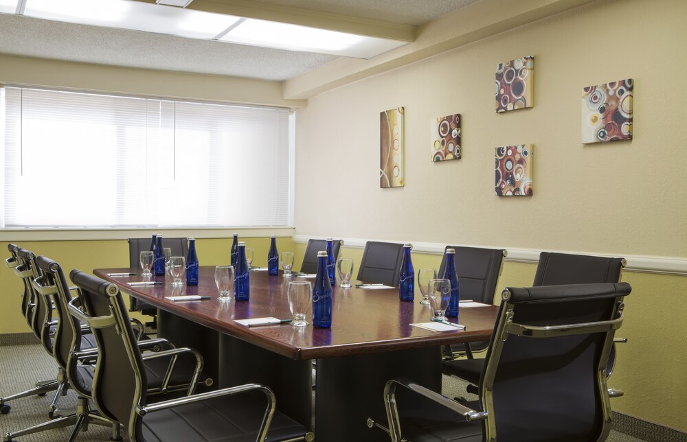 Quality Inn & Suites Vestal Binghamton near University - photo 35