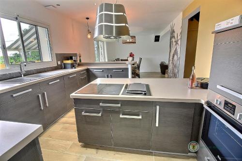 Ty antely - carbon neutral hotel in Tredarzec