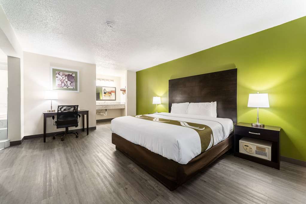Quality Inn & Suites Vandalia near I 70 and Hwy 51 - photo 31