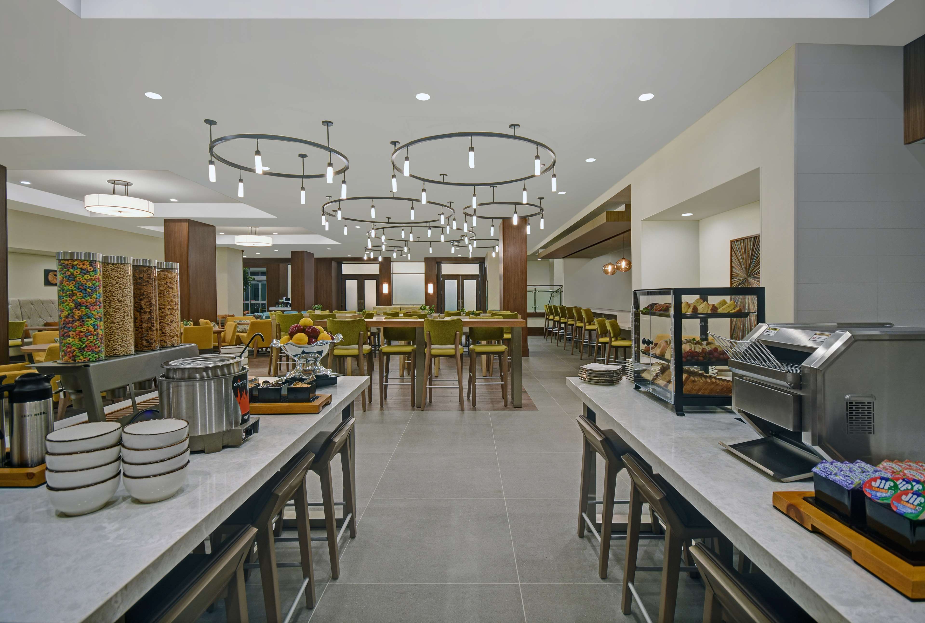 Embassy Suites by Hilton Houston Sugar Land - photo 20